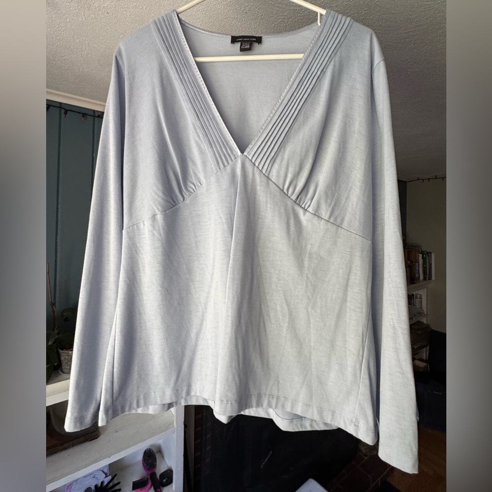 Jones New York Soft Blue V-Neck Blouse